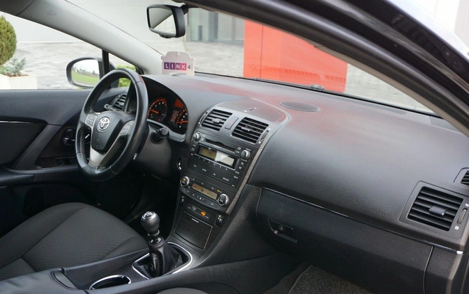 Toyota Avensis cena 33999 przebieg: 189200, rok produkcji 2009 z Kargowa małe 497